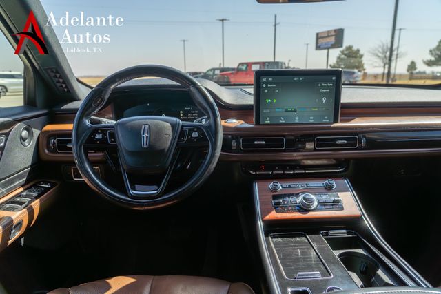 2022 Lincoln Aviator Reserve | Lubbock, TX | Adelante Autos