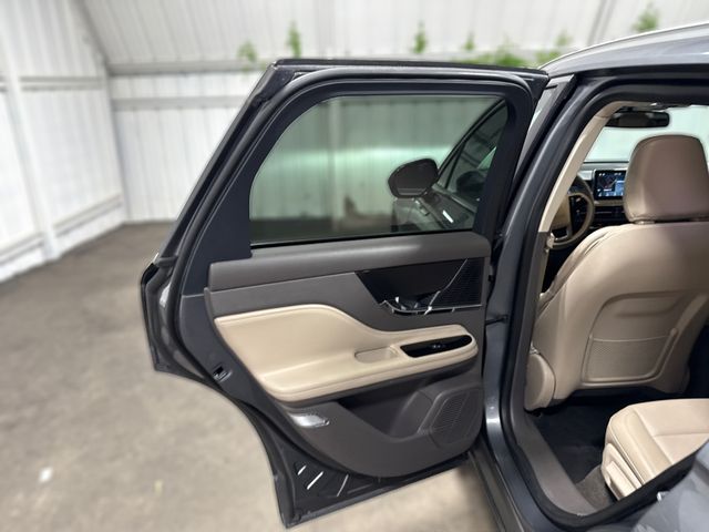 2022 Lincoln CORSAIR Standard 2022 Lincoln CORSAIR Standard