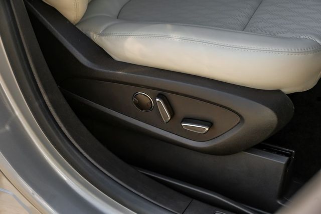 2022 Lincoln Nautilus Black Label