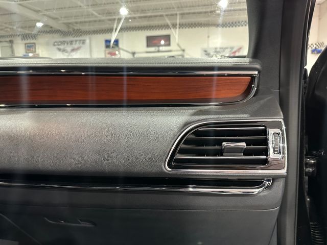 2022 Lincoln Navigator RESERVE 201 GROUP, PANO SUNROOF, 1-Owner, 68k | Dallas, Texas | Corvette Warehouse 2022 Lincoln Navigator RESERVE 201 GROUP, PANO SUNROOF, 1-Owner, 68k | Dallas, Texas | Corvette Warehouse