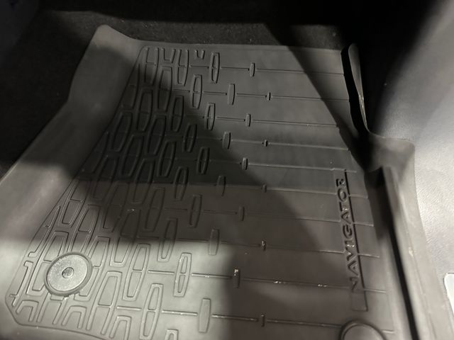 2022 Lincoln Navigator RESERVE 201 GROUP, PANO SUNROOF, 1-Owner, 68k | Dallas, Texas | Corvette Warehouse 2022 Lincoln Navigator RESERVE 201 GROUP, PANO SUNROOF, 1-Owner, 68k | Dallas, Texas | Corvette Warehouse