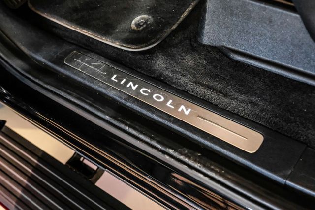 2022 Lincoln Navigator L Reserve | Addison, TX | Mr Car Guys 2022 Lincoln Navigator L Reserve | Addison, TX | Mr Car Guys