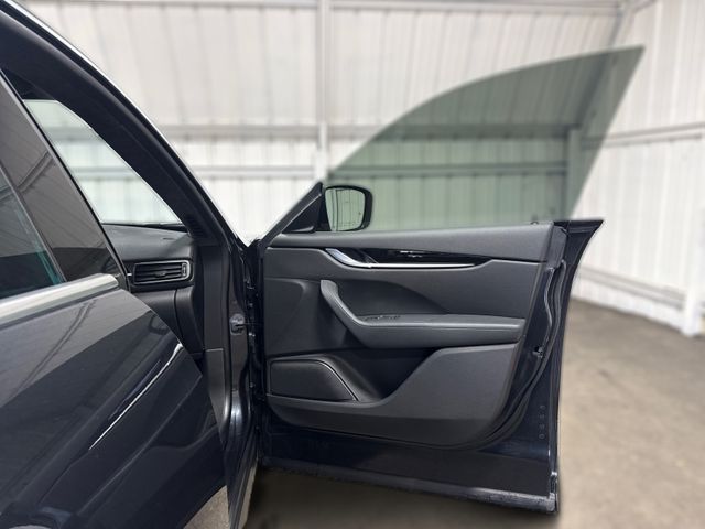 2022 Maserati LEVANTE BASE | Houston, TX | Texas Star Motors 2022 Maserati LEVANTE BASE | Houston, TX | Texas Star Motors