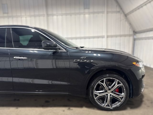 2022 Maserati LEVANTE BASE 2022 Maserati LEVANTE BASE