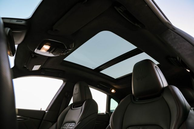 2022 Maserati Levante Trofeo | Mesquite, TX | Texas Autos Direct 2022 Maserati Levante Trofeo | Mesquite, TX | Texas Autos Direct