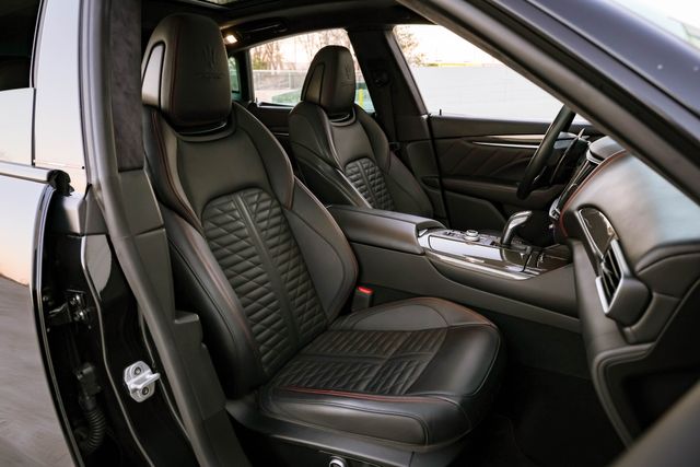 2022 Maserati Levante Trofeo | Mesquite, TX | Texas Autos Direct 2022 Maserati Levante Trofeo | Mesquite, TX | Texas Autos Direct