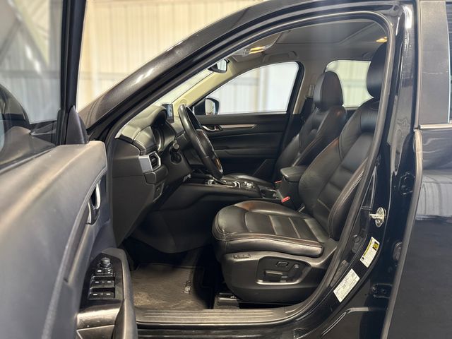 2022 Mazda CX-5 PREFERRED 2022 Mazda CX-5 PREFERRED