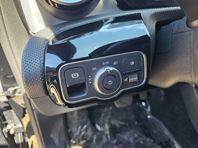 2022 Mercedes-Benz A-Class A 220 | Brownsville TX | English Motors 2022 Mercedes-Benz A-Class A 220 | Brownsville TX | English Motors