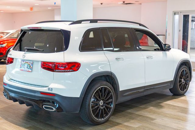 2022 Mercedes-Benz GLB 250 AMG Line/Night Package at Autosource, photo 5
