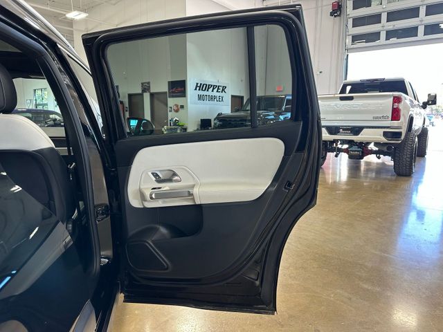 2022 Mercedes-Benz GLB GLB 250 AMG Line Parking Assistance Premium Pac... | Irving, Texas | Hopper Motorplex