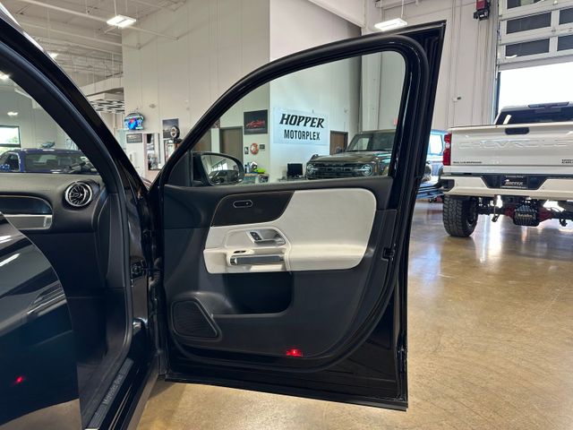 2022 Mercedes-Benz GLB GLB 250 AMG Line Parking Assistance Premium Pac... | Irving, Texas | Hopper Motorplex