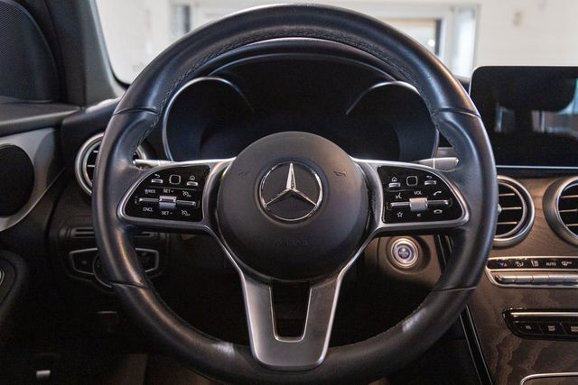 2022 Mercedes-Benz GLC 300