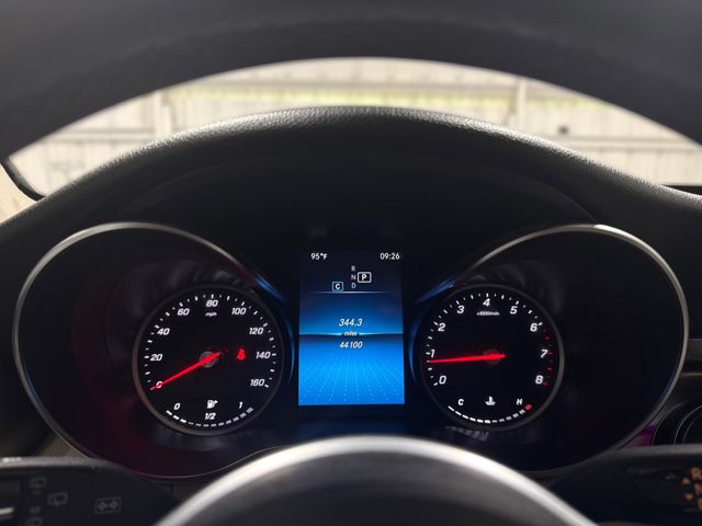 2022 Mercedes-Benz GLC 300 | Houston, TX | Texas Star Motors 2022 Mercedes-Benz GLC 300 | Houston, TX | Texas Star Motors