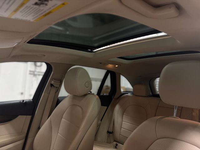 2022 Mercedes-Benz GLC 300 | Houston, TX | Texas Star Motors 2022 Mercedes-Benz GLC 300 | Houston, TX | Texas Star Motors