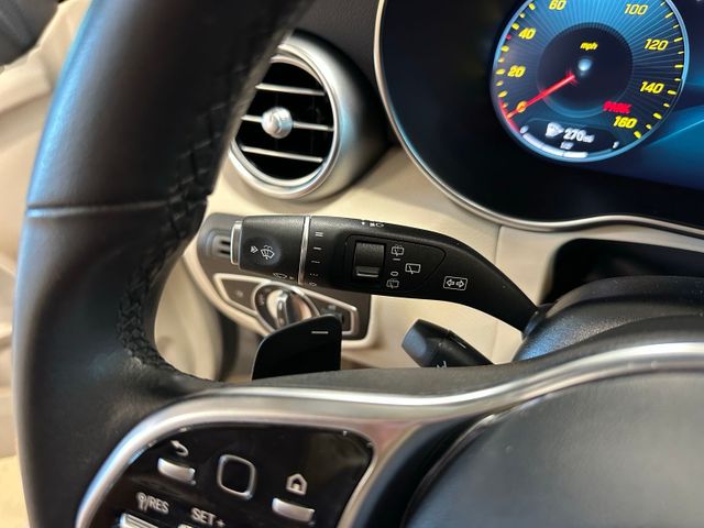 2022 Mercedes-Benz GLC GLC 300 Premium Package | Irving, Texas | Hopper Motorplex 2022 Mercedes-Benz GLC GLC 300 Premium Package | Irving, Texas | Hopper Motorplex