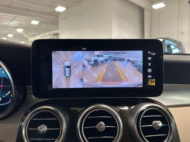 2022 Mercedes-Benz GLC GLC 300 Premium Package | Irving, Texas | Hopper Motorplex 2022 Mercedes-Benz GLC GLC 300 Premium Package | Irving, Texas | Hopper Motorplex