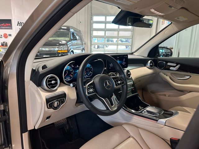 2022 Mercedes-Benz GLC GLC 300 Premium Package | Irving, Texas | Hopper Motorplex