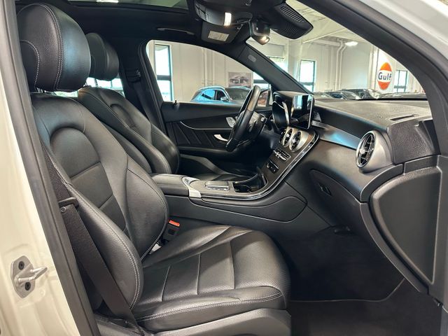 2022 Mercedes-Benz GLC GLC 300 4MATIC AMG Line Premium Package Illum... | Irving, Texas | Hopper Motorplex 2022 Mercedes-Benz GLC GLC 300 4MATIC AMG Line Premium Package Illum... | Irving, Texas | Hopper Motorplex