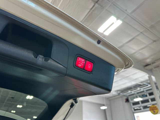 2022 Mercedes-Benz GLC GLC 300 4MATIC AMG Line Premium Package Illum... | Irving, Texas | Hopper Motorplex