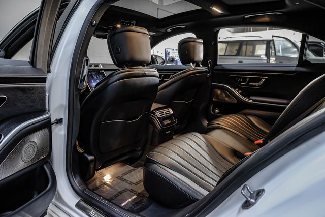 2022 Mercedes-Benz S 500 4MATIC White Magno Matte AMG 3D TECH 22" Vossen TX | Dallas, TX | East Dallas Diesel 2022 Mercedes-Benz S 500 4MATIC White Magno Matte AMG 3D TECH 22" Vossen TX | Dallas, TX | East Dallas Diesel