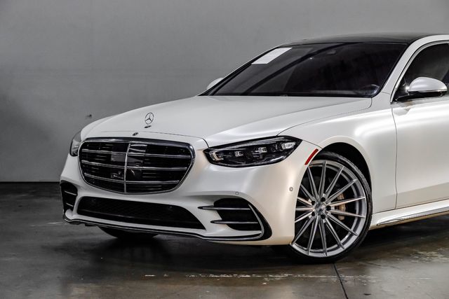 2022 Mercedes-Benz S 500 4MATIC White Magno Matte AMG 3D TECH 22" Vossen TX | Dallas, TX | East Dallas Diesel