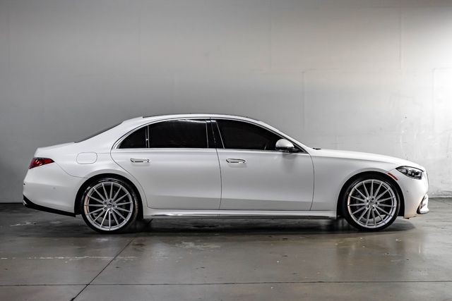 2022 Mercedes-Benz S 500 4MATIC White Magno Matte AMG 3D TECH 22" Vossen TX | Dallas, TX | East Dallas Diesel