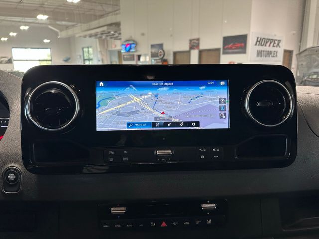2022 Mercedes-Benz Sprinter 2500 Passenger 170 WB High Roof | Irving, Texas | Hopper Motorplex