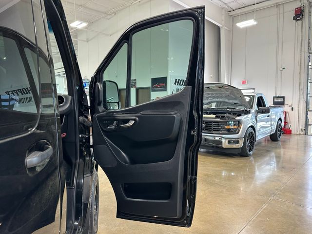 2022 Mercedes-Benz Sprinter 2500 Passenger 170 WB High Roof | Irving, Texas | Hopper Motorplex