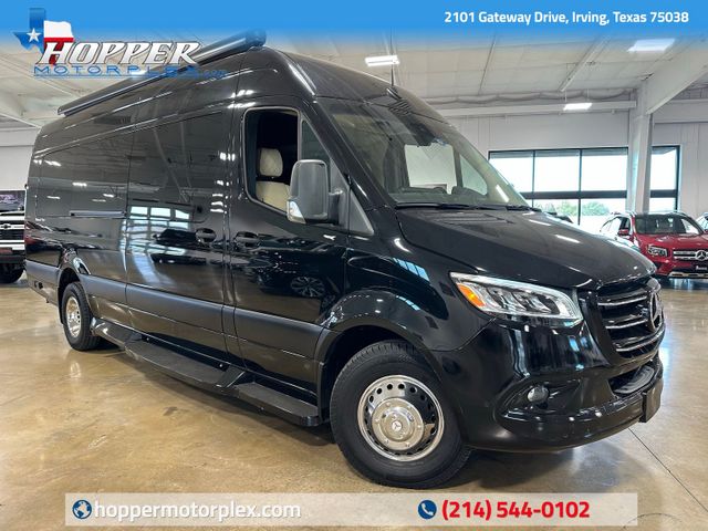 2022 Mercedes-Benz Sprinter 3500 Cargo 170 WB High Roof Ultimate Toys Ultra Luxe RV | Irving, Texas | Hopper Motorplex