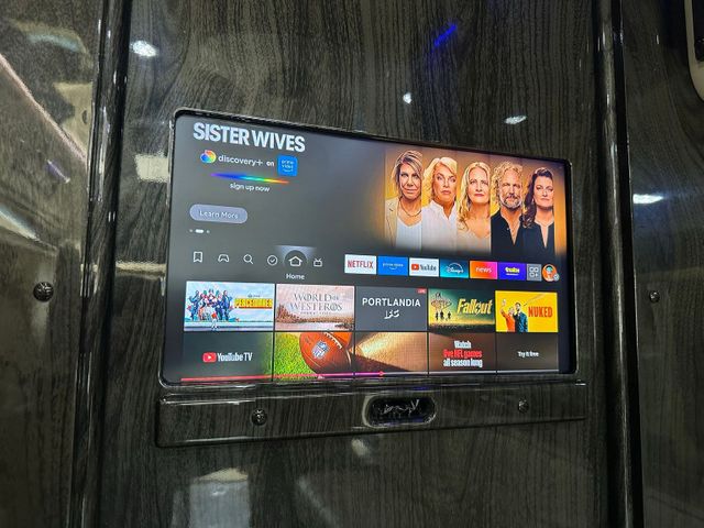 2022 Mercedes-Benz Sprinter 3500 Cargo 170 WB High Roof Ultimate Toys Ultra Luxe RV | Irving, Texas | Hopper Motorplex