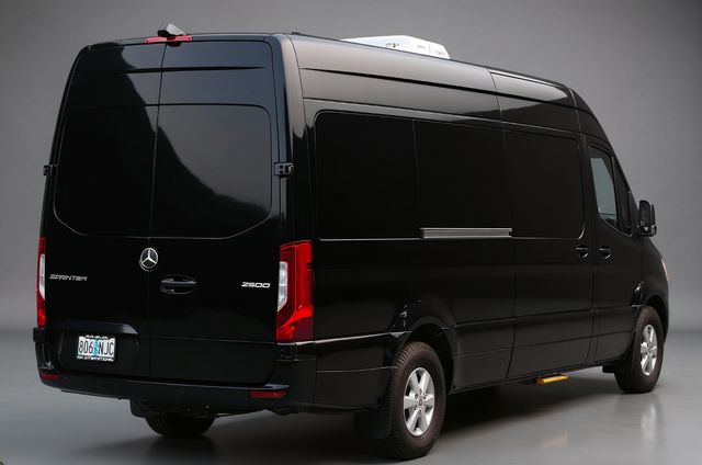 2022 Mercedes-Benz Sprinter 2500 | Burbank, California | MDK International 2022 Mercedes-Benz Sprinter 2500 | Burbank, California | MDK International