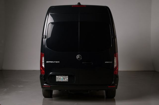 2022 Mercedes-Benz Sprinter 2500 | Burbank, California | MDK International