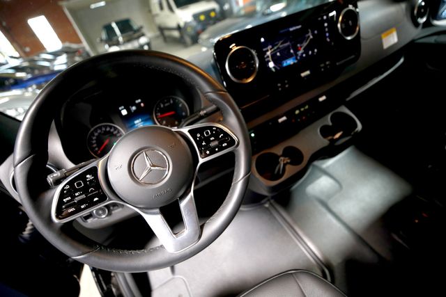 2022 Mercedes-Benz Sprinter 2500 | Burbank, California | MDK International
