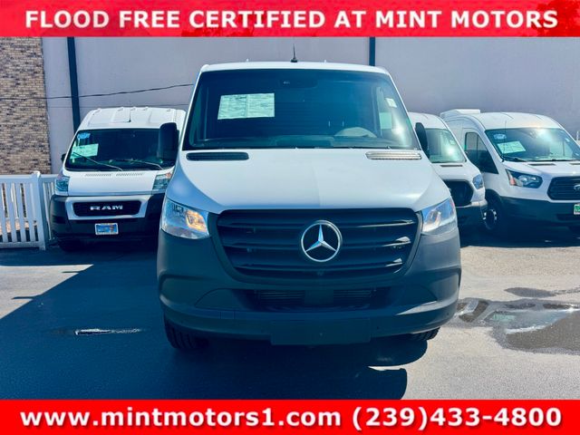 2022 Mercedes-Benz Sprinter 1500 | Fort Myers, FL | Mint Motors 2022 Mercedes-Benz Sprinter 1500 | Fort Myers, FL | Mint Motors