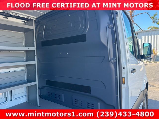 2022 Mercedes-Benz Sprinter 1500 | Fort Myers, FL | Mint Motors 2022 Mercedes-Benz Sprinter 1500 | Fort Myers, FL | Mint Motors