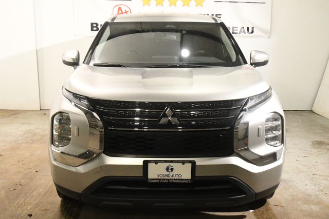 2022 Mitsubishi Outlander ES | Branford, CT | Sound Auto Wholesalers 2022 Mitsubishi Outlander ES | Branford, CT | Sound Auto Wholesalers