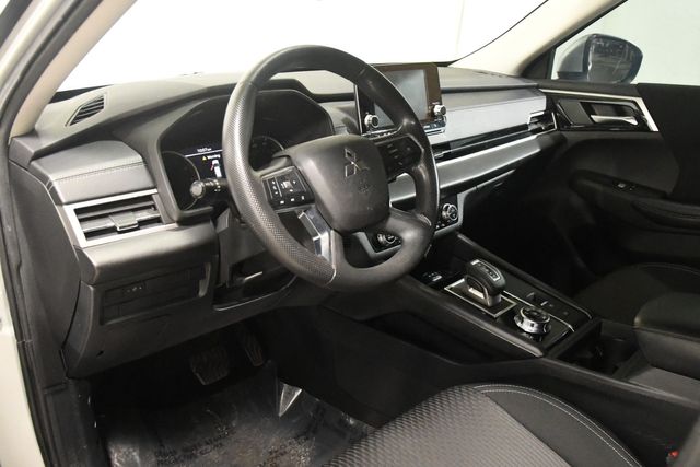 2022 Mitsubishi Outlander ES | Branford, CT | Sound Auto Wholesalers 2022 Mitsubishi Outlander ES | Branford, CT | Sound Auto Wholesalers