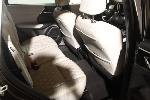 2022 Mitsubishi Outlander SEL Special Edition | Branford, CT | Sound Auto Wholesalers 2022 Mitsubishi Outlander SEL Special Edition | Branford, CT | Sound Auto Wholesalers