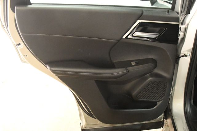 2022 Mitsubishi Outlander SE Launch Edition | Branford, CT | Sound Auto Wholesalers 2022 Mitsubishi Outlander SE Launch Edition | Branford, CT | Sound Auto Wholesalers