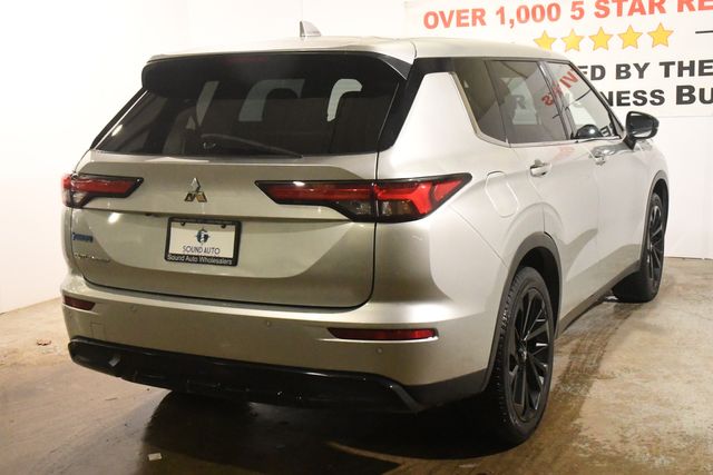 2022 Mitsubishi Outlander SE Launch Edition | Branford, CT | Sound Auto Wholesalers 2022 Mitsubishi Outlander SE Launch Edition | Branford, CT | Sound Auto Wholesalers
