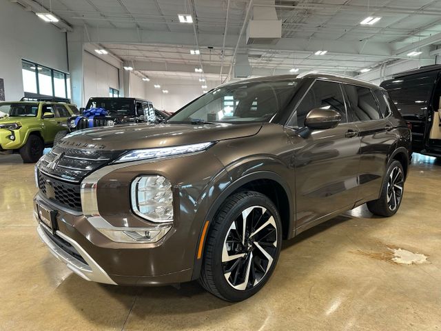 2022 Mitsubishi Outlander SEL | Irving, Texas | Hopper Motorplex 2022 Mitsubishi Outlander SEL | Irving, Texas | Hopper Motorplex