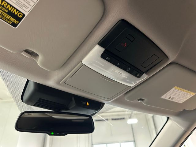 2022 Mitsubishi Outlander SEL | Irving, Texas | Hopper Motorplex