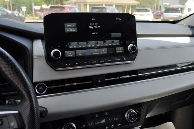 2022 Mitsubishi Outlander SEL 2WD | Louisville, MS | CARite Louisville MS 2022 Mitsubishi Outlander SEL 2WD | Louisville, MS | CARite Louisville MS