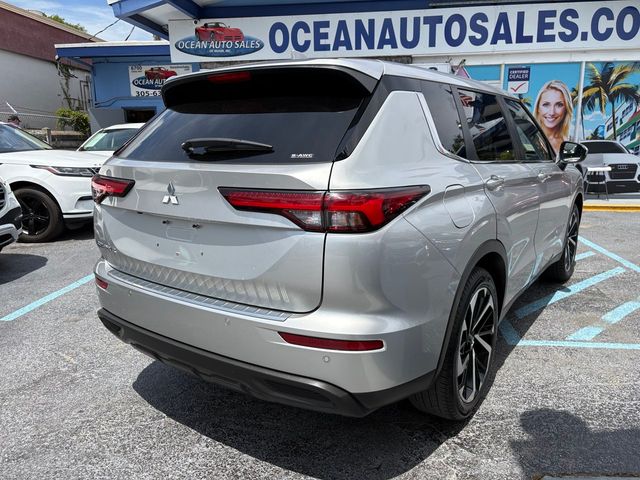 2022 Mitsubishi Outlander ES