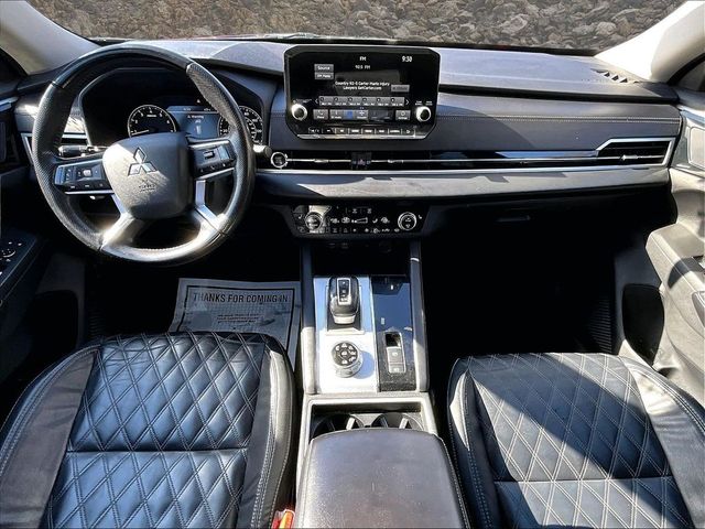 2022 Mitsubishi Outlander SEL