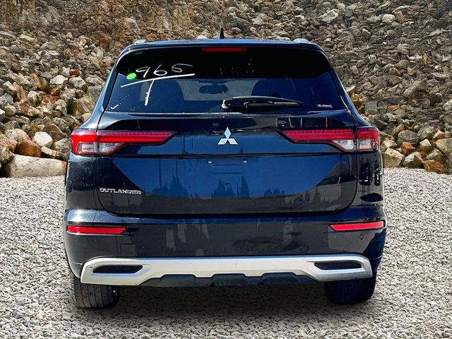 2022 Mitsubishi Outlander SEL