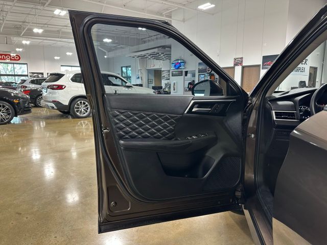 2022 Mitsubishi Outlander SEL 