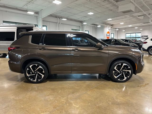 2022 Mitsubishi Outlander SEL 