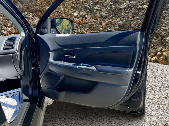 2022 Mitsubishi Outlander Sport SE