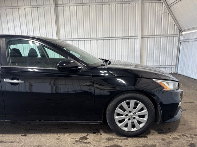 2022 Nissan Altima 2.5 S | Houston, TX | Texas Star Motors 2022 Nissan Altima 2.5 S | Houston, TX | Texas Star Motors